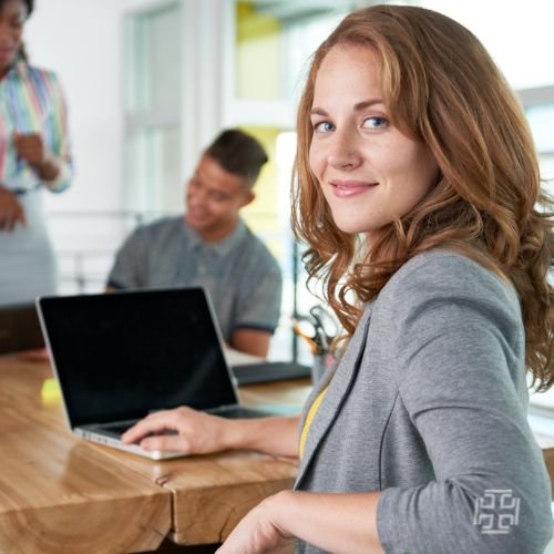 BPO de Folha de Pagamento: Otimizando Processos e Reduzindo Custos na Era Digital